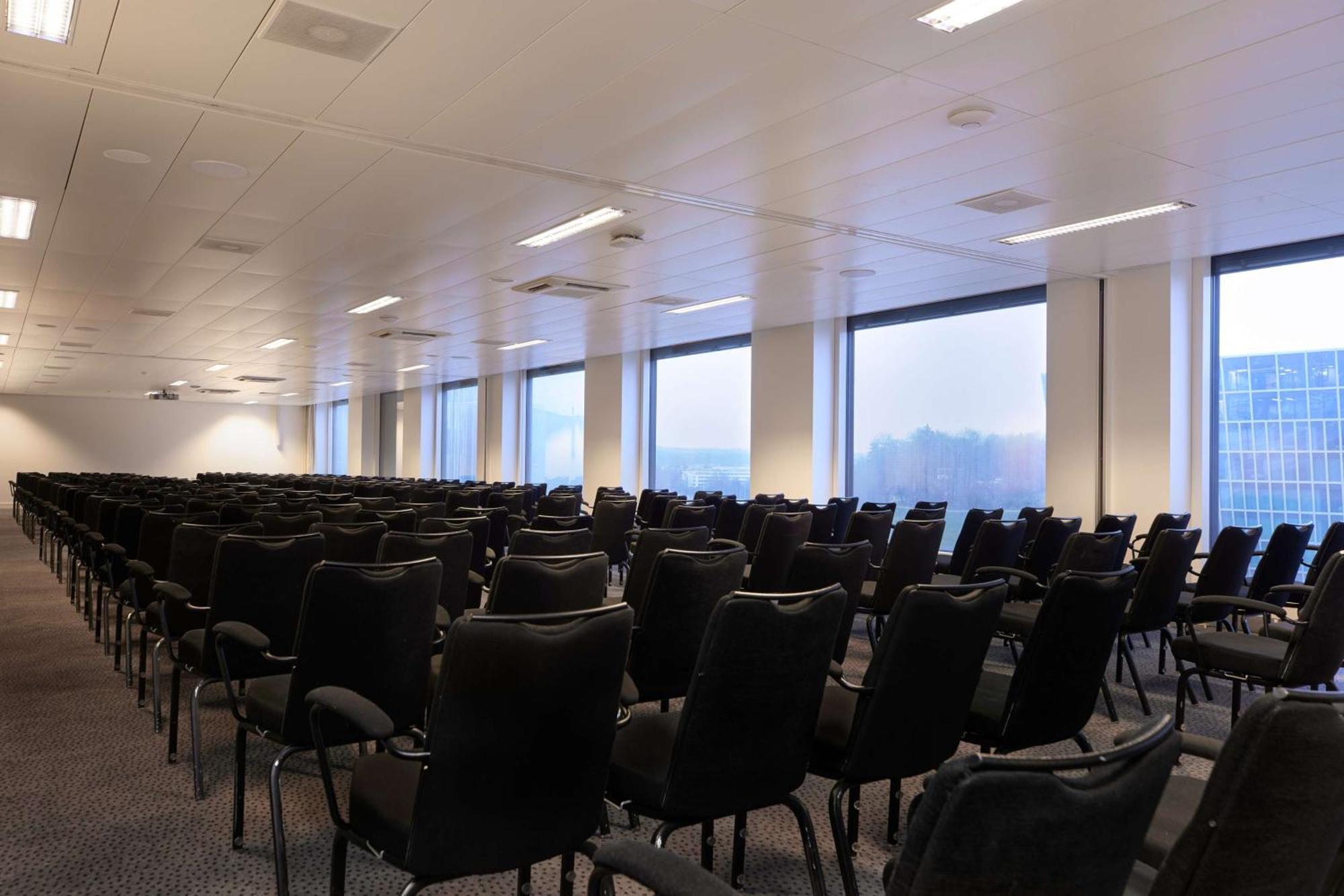 Radisson Blu Zurich Airport Hotel